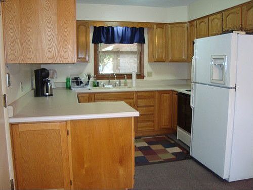2nd image of 2437 Vaughn Dr