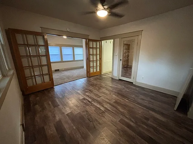 642 35th St #1 — Photo 3