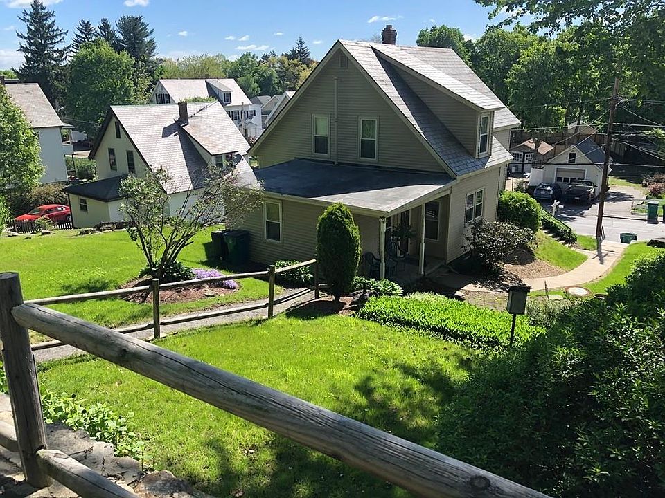 383 Rollstone St, Fitchburg, MA 01420 Zillow