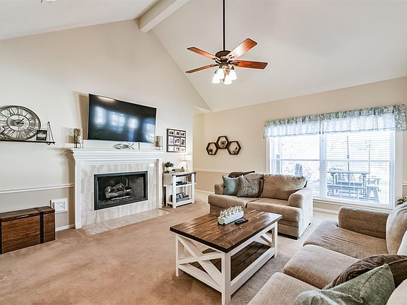 4th image of 22926 Red River Dr