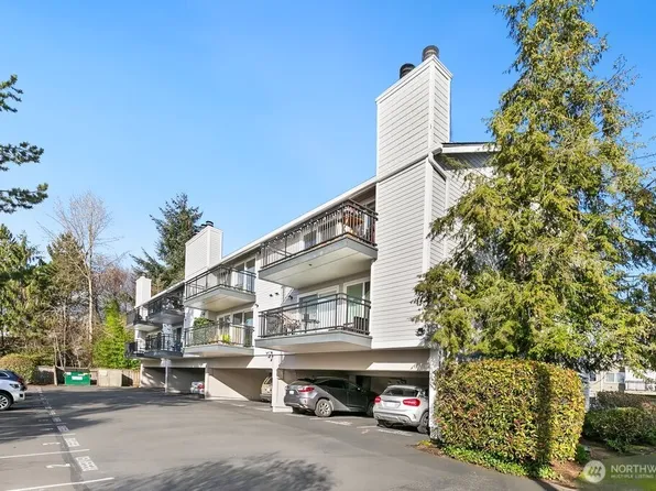 10110 NE 60th Street #103, Kirkland, WA 98033