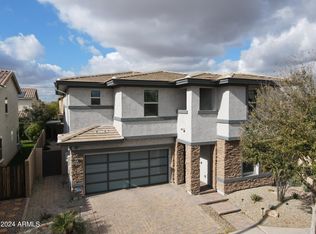 1658 S Roles Dr, Gilbert, AZ 85295