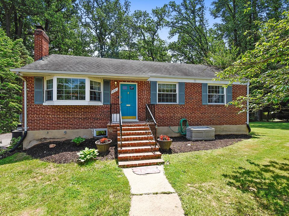 1st image of 7301 Hughes Ct