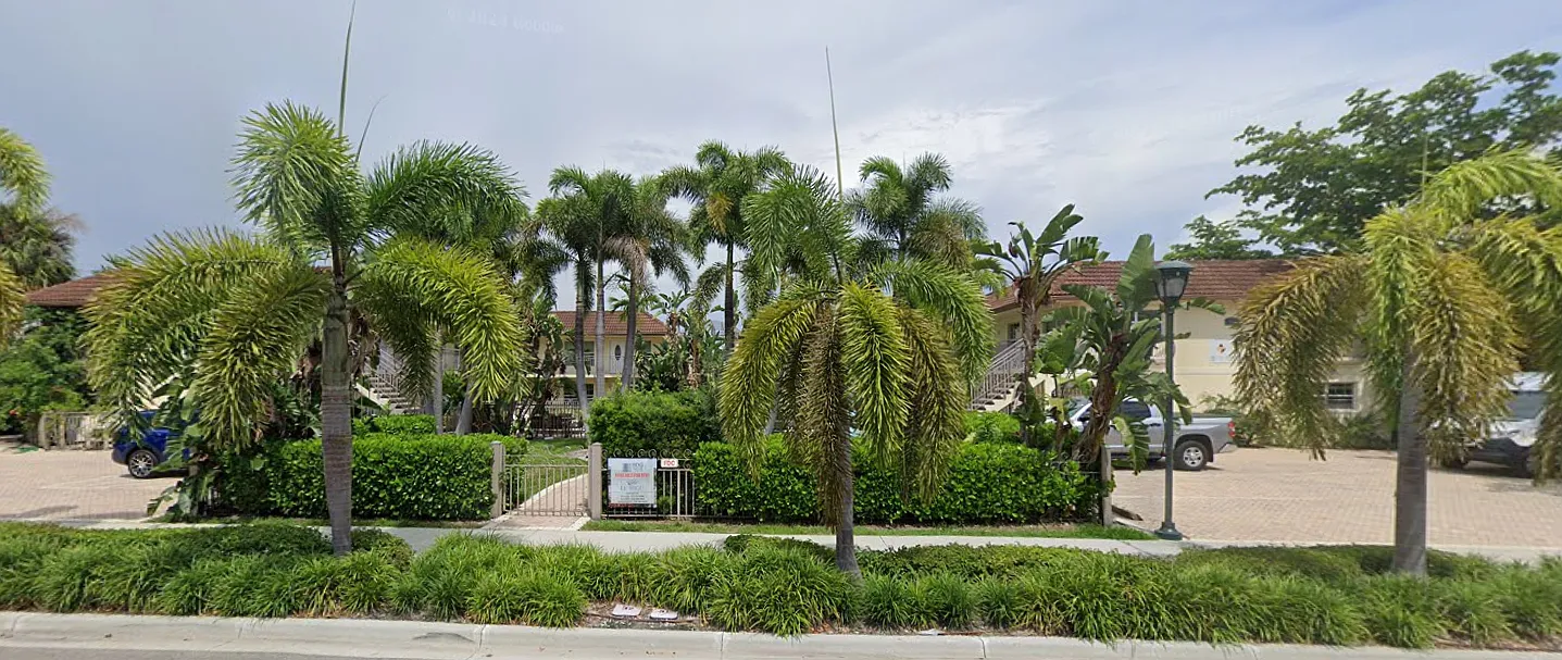 2 bed, 1045 sqft, $2,195 — Photo 1