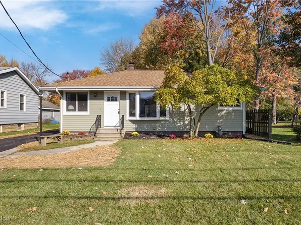 180 Race St, Berea, OH 44017