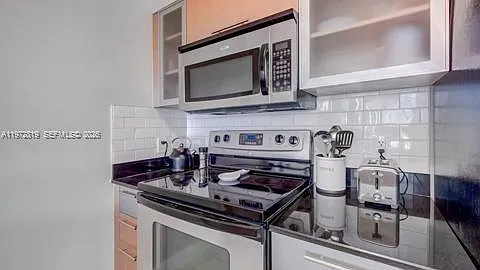 1750 N Bayshore Dr #1712 — Photo 9