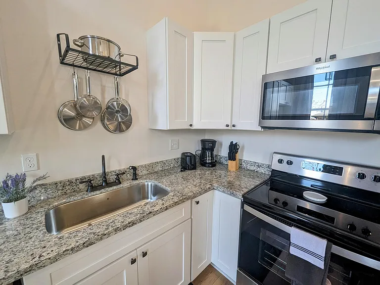 939 Elysian Fields Ave #4 — Photo 13
