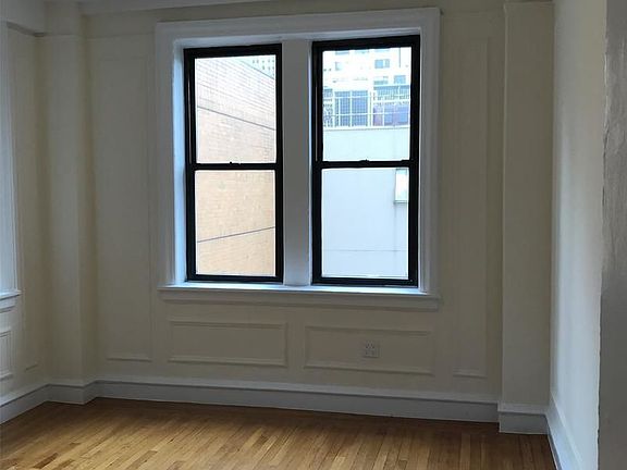 4th image of 350 W 55th St APT 6O