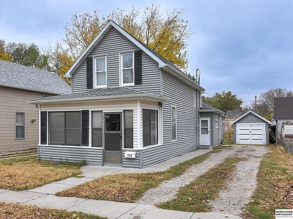 2nd image of 718 W Military Ave