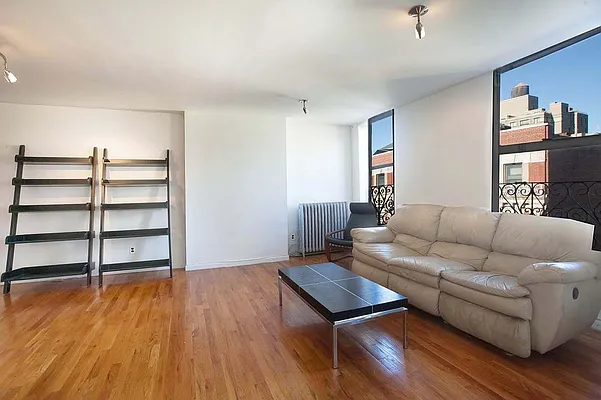 Rented by LG Fairmont Group | media 14