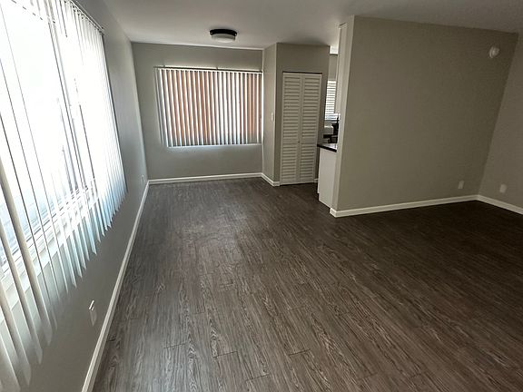 5th image of 12441 Gilmore Ave APT 4