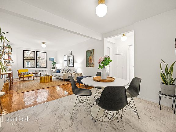 4th image of 275 Webster Ave APT 3F