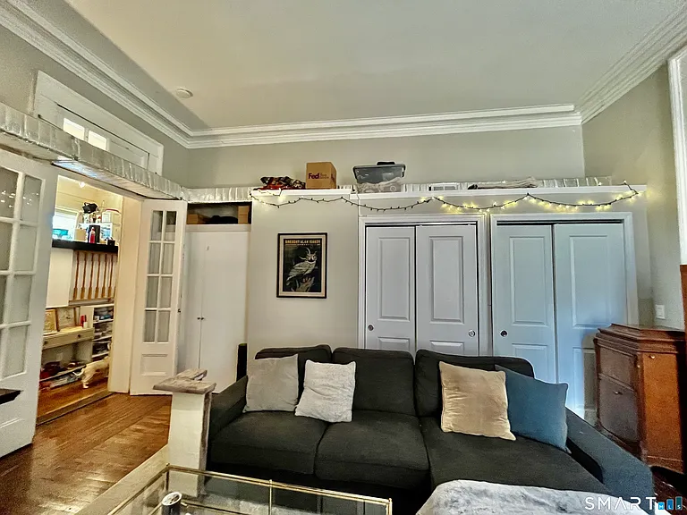 546 Chapel St #2 — Photo 5