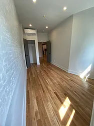 Rented by Ozymandius Realty