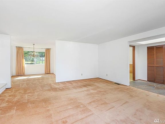 5th image of 13716 116th Pl NE