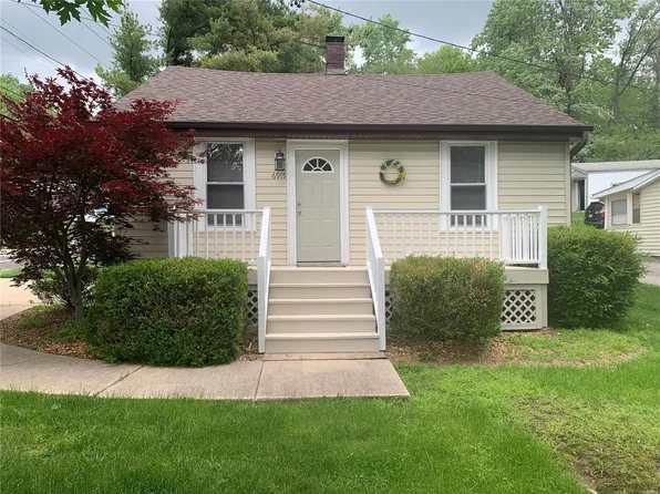 6915 Marine Rd, Edwardsville, IL 62025