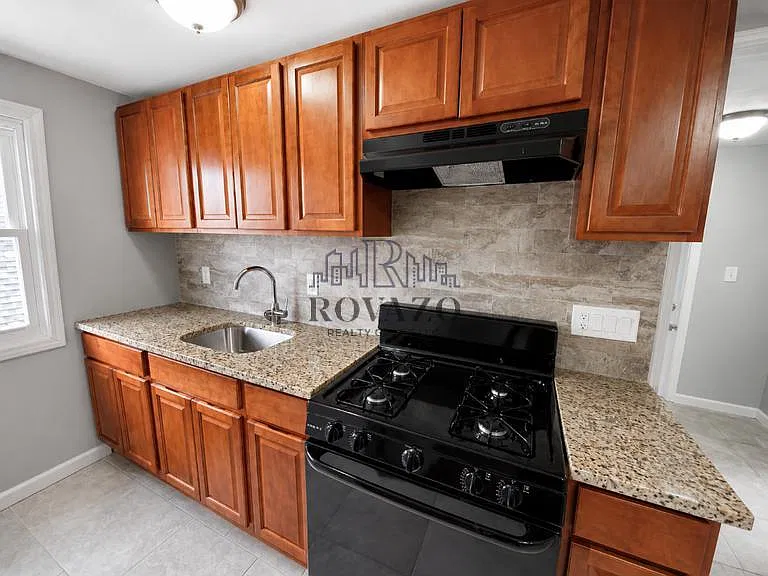 55 N Munn Ave #1