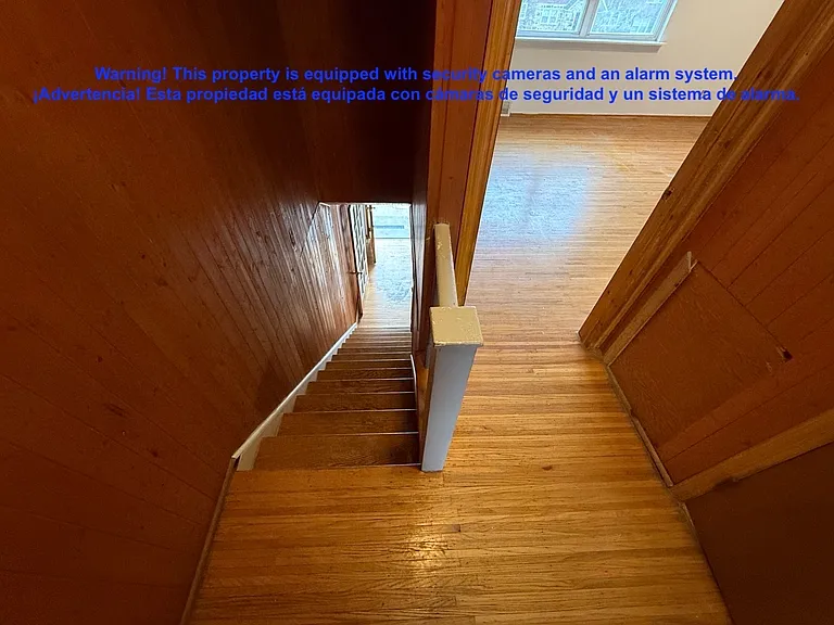 1529 Elbridge St — Photo 12