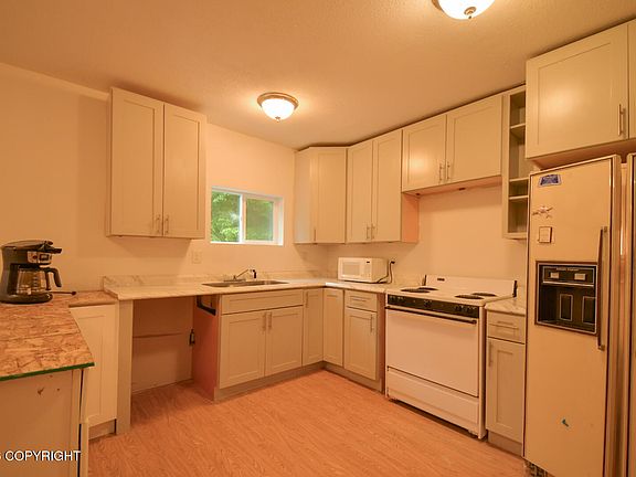 4th image of 70820 Isabelle Rd