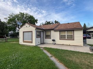 1902 Shoshoni Trl S, Cody, WY 82414