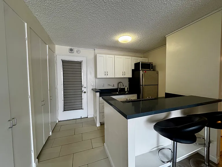 1535 Pensacola St #412 — Photo 3