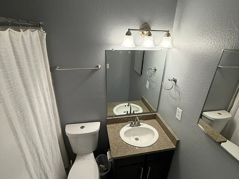 2276 S Oakland Way — Photo 8