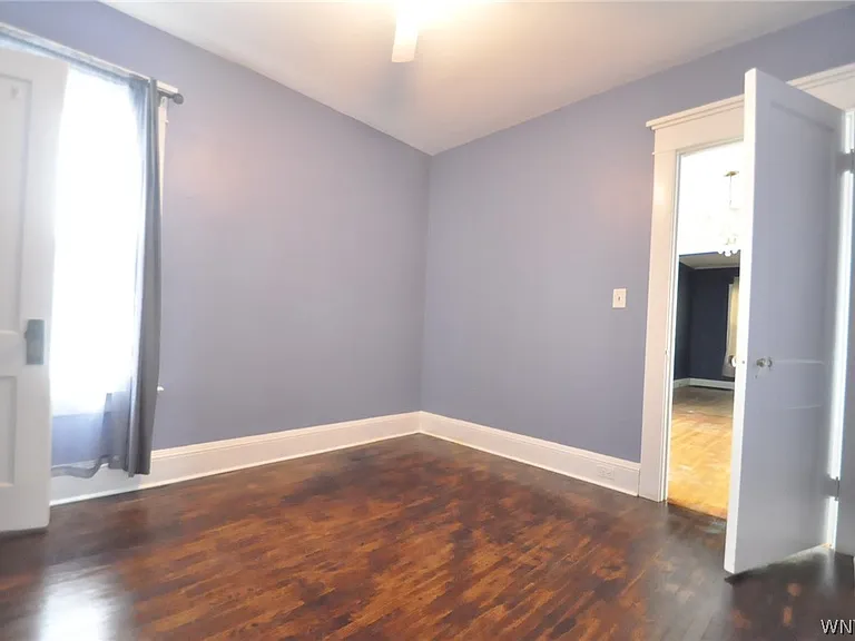 30 Wellington Rd — Photo 6