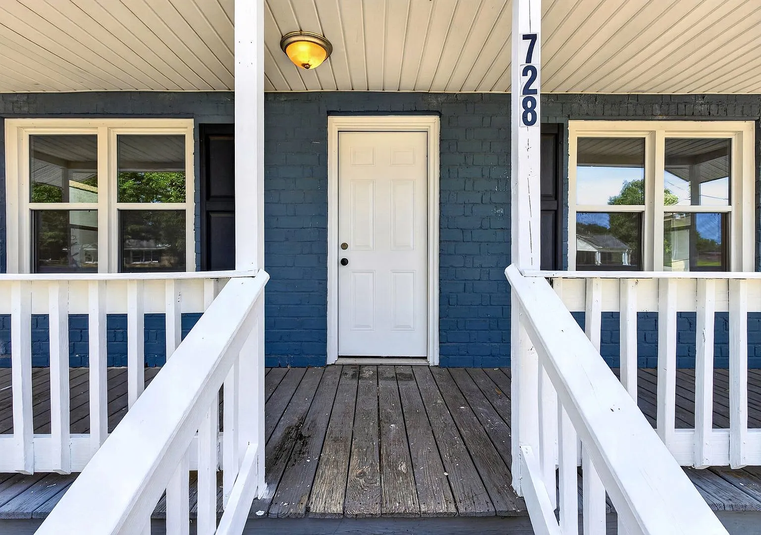 728 S Liberty St. — Photo 2