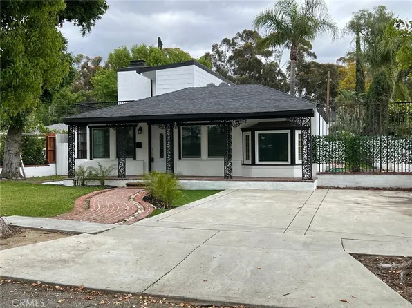 2823 Fremontia Dr, San Bernardino, CA 92404