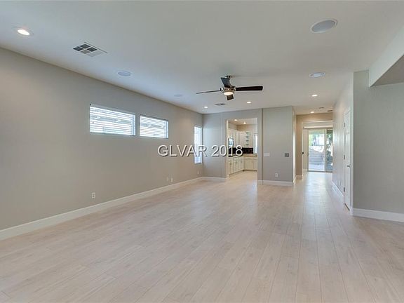 5th image of 10654 Casa Bianca St