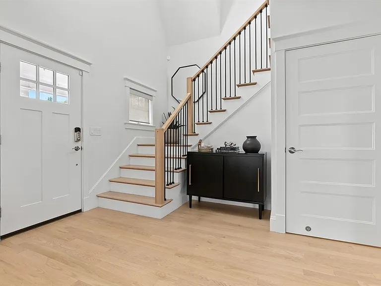 4 Gabaree Ct — Photo 26