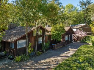 11 Hillside Ave, Kentfield, CA 94904