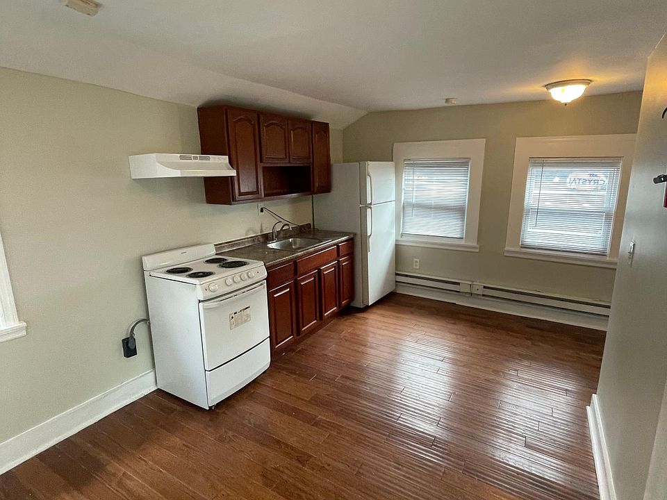 157 N 12th St FLOOR 3, Newark, NJ 07107 | Zillow