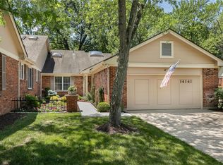 14141 Baywood Villages Dr, Chesterfield, MO