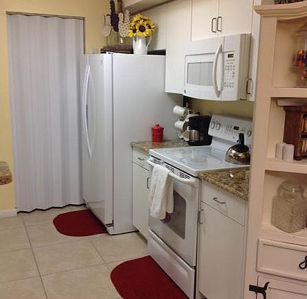 4th image of 4812 State Road 7 #12201