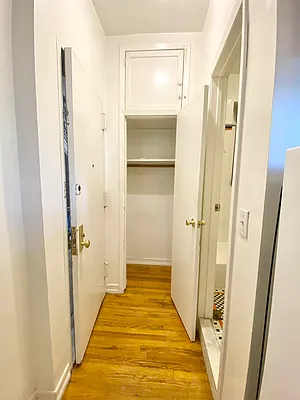 Rented by The Downtown LLC | media 20