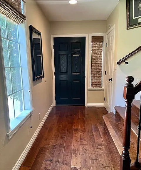 10671 Champagne Rd — Photo 2