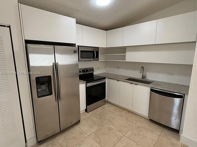 3600 N 56th Ave #115 — Photo 2