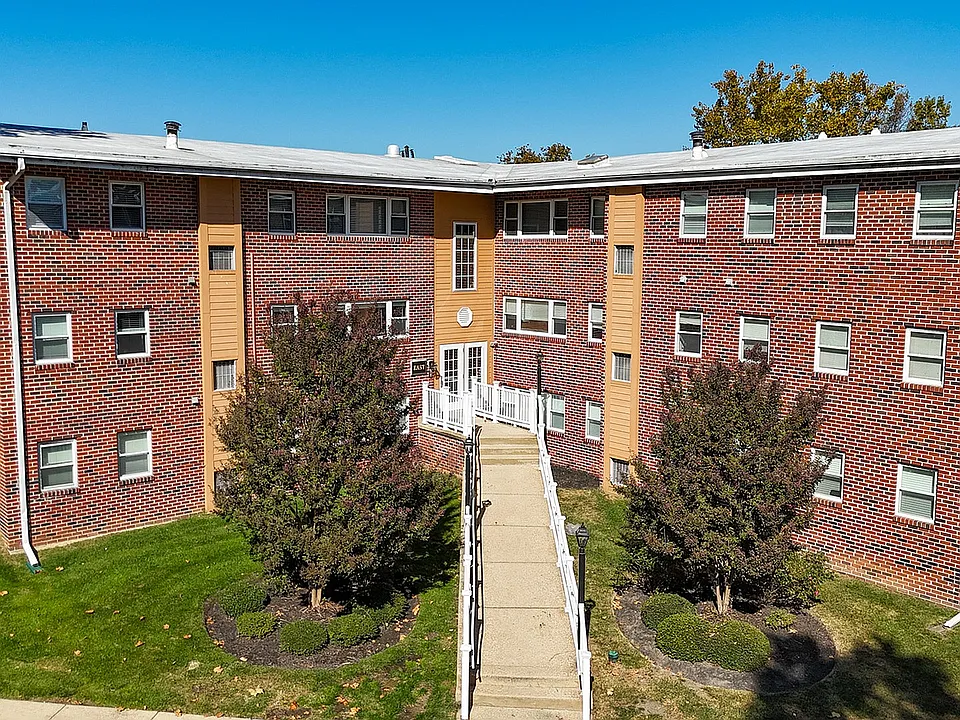 Springfield Valley Apartments