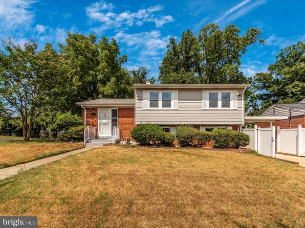 1402 Ray Rd, Hyattsville, MD 20782