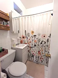 Rented by Manhattan Spaces