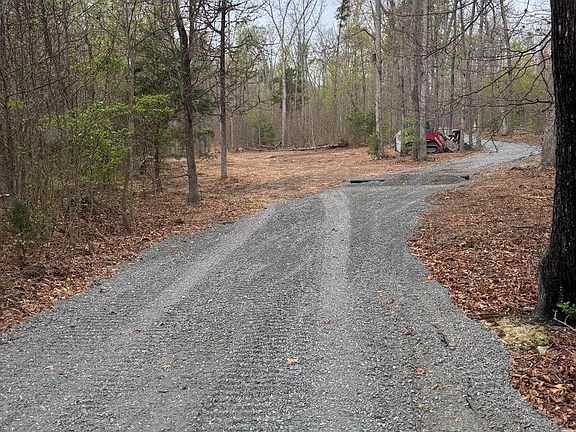 2nd image of 23 Taylor Rd