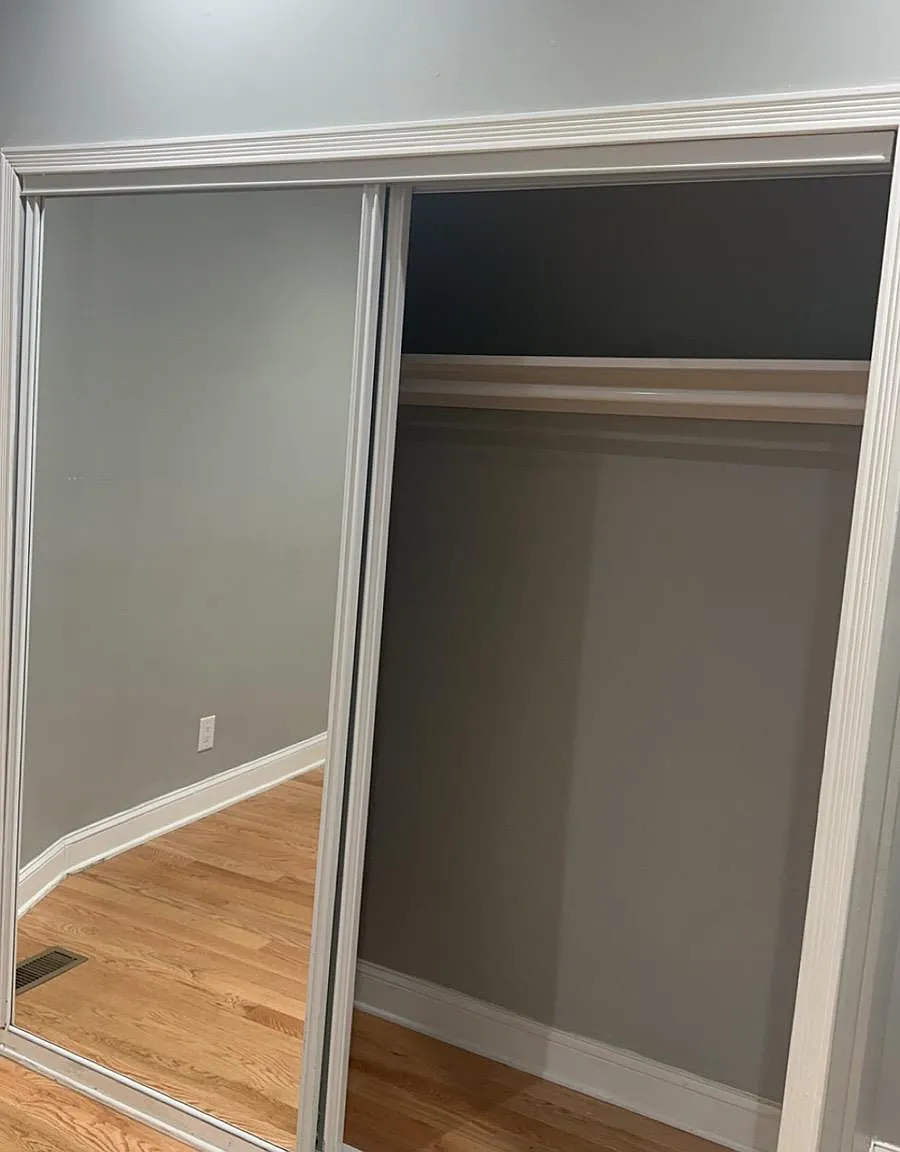 2 bed, 700 sqft, $2,250 — Photo 3