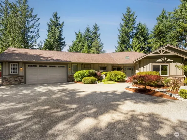 13581 NW Northwoods Street, Seabeck, WA 98380