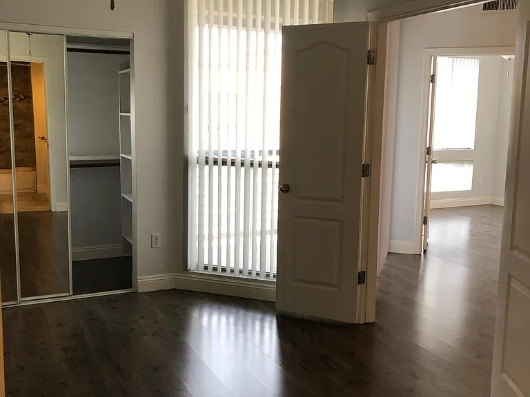 1701 E Camelback Rd #350 — Photo 3