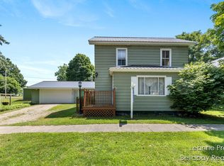 136 Race St, Freeport, MI 49325