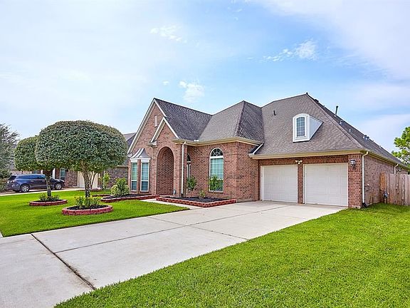 4th image of 2504 Orchid Creek Dr