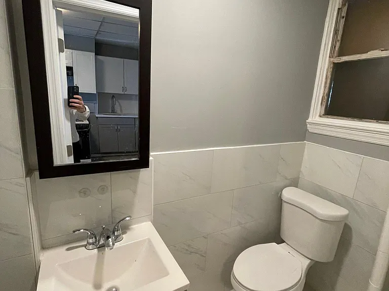 219 Magnolia Ave #3R — Photo 5