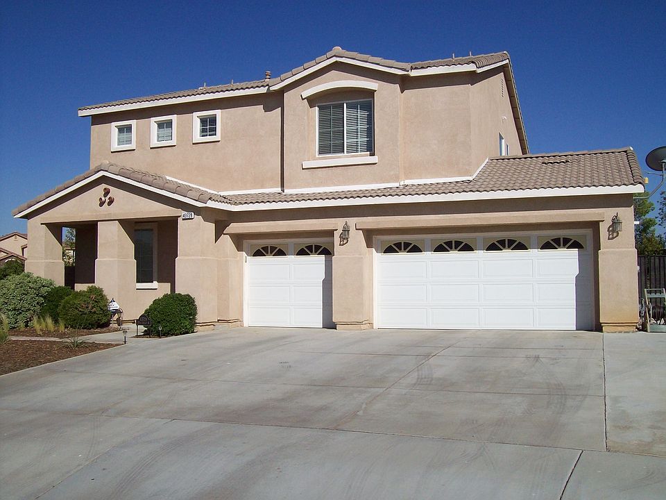 Home has a three car garage