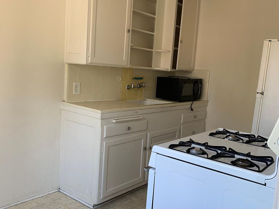 1st image of 1007 E Ocean Blvd #21